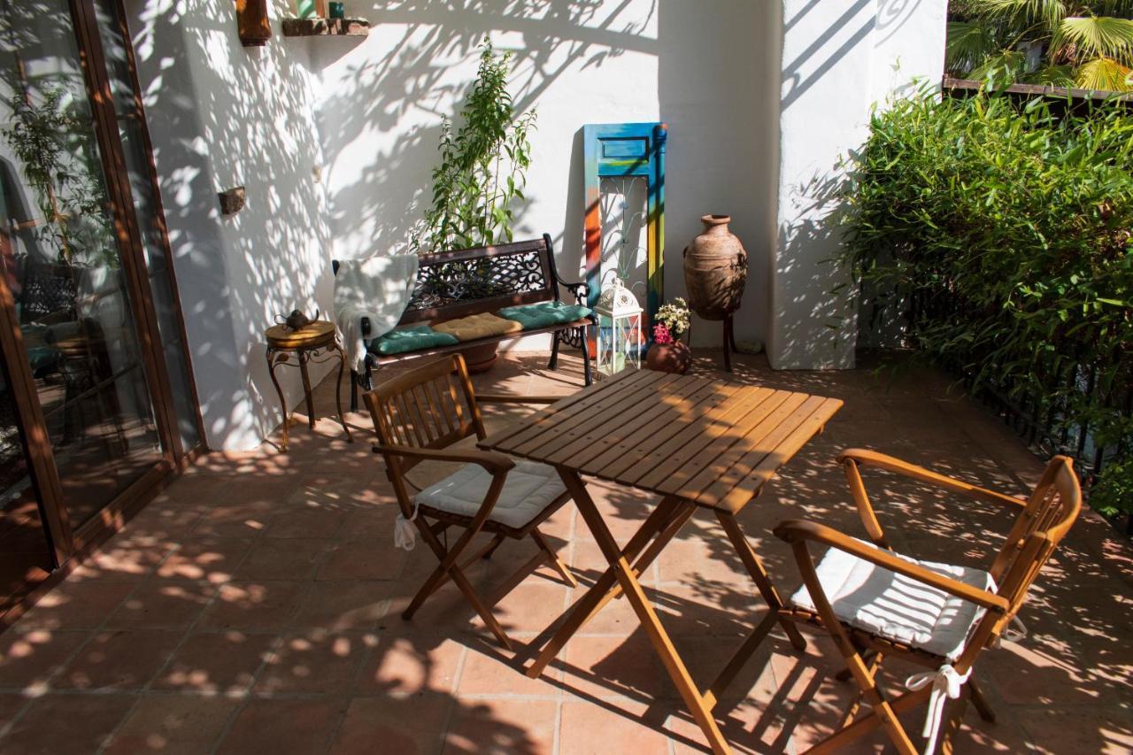 Hotel Cortijo De Salia Alcaucin Luaran gambar