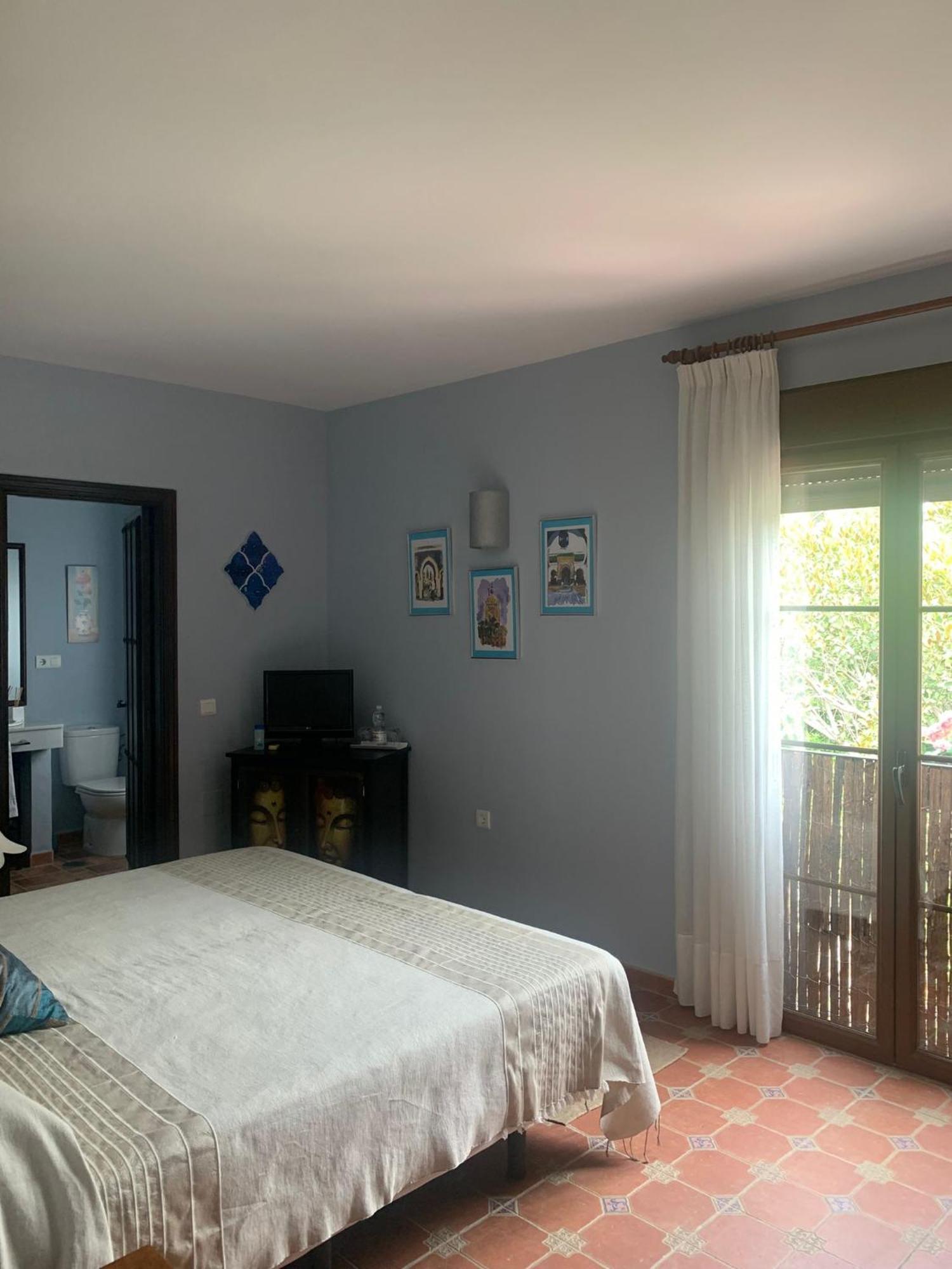 Hotel Cortijo De Salia Alcaucin Bilik gambar