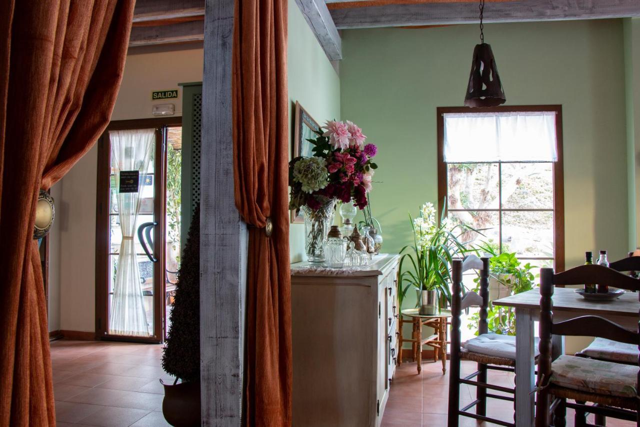 Hotel Cortijo De Salia Alcaucin Luaran gambar