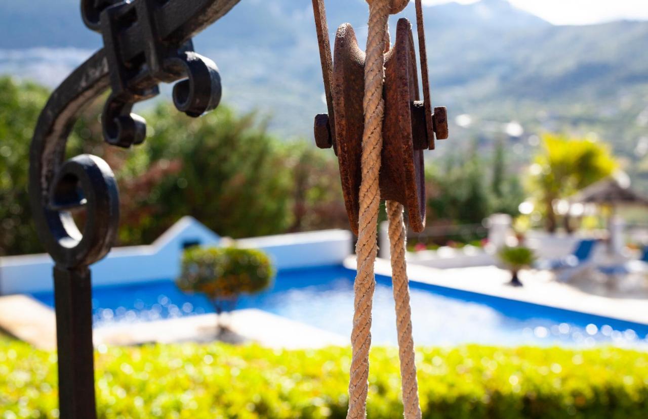 Hotel Cortijo De Salia Alcaucin Luaran gambar