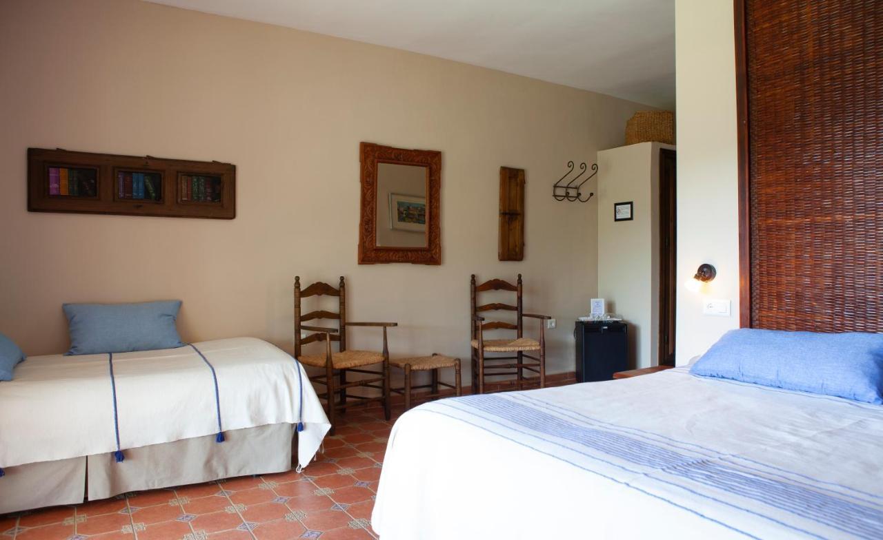 Hotel Cortijo De Salia Alcaucin Luaran gambar